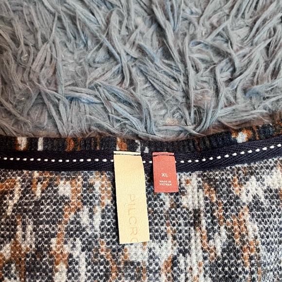 Anthropologie Pilcro Navy Brown Notched Waffle Thermal Top Size XL - Picture 3 of 7